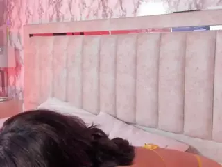 VikiCute's Live Sex Cam Show