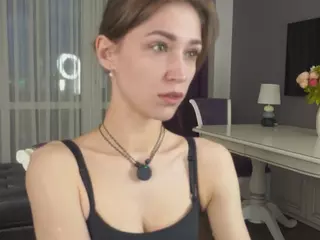 WilonaHadley's Live Sex Cam Show