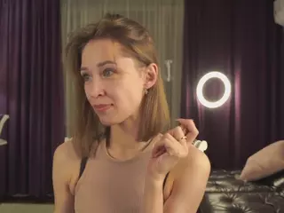 WilonaHadley's Live Sex Cam Show