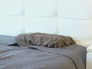 WilonaHadley's Live Sex Cam Show