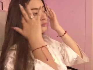 brunettee-1 webcam
