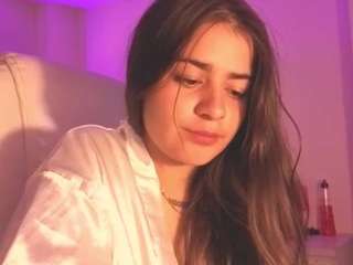 brunettee-1 webcam