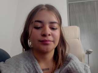Brunettee-1