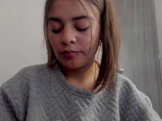 Brunettee-1