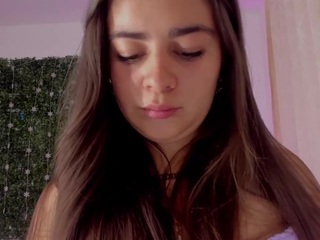 brunettee-1