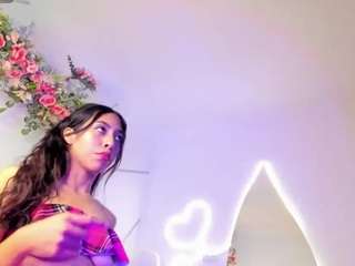 emmaaa-stoonee