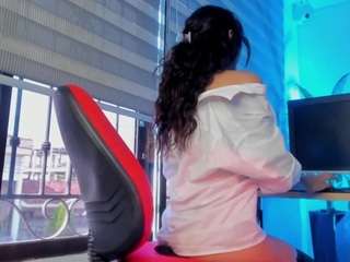 emmaaa-stoonee - Live HD Webcam