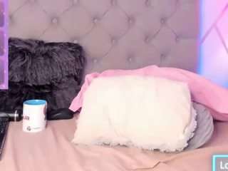 emmaaa-stoonee