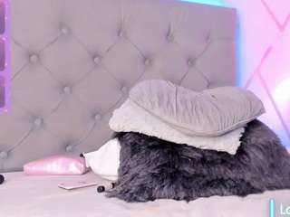 EMMAAA-STOONEE