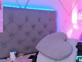 emmaaa-stoonee