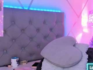 emmaaa-stoonee