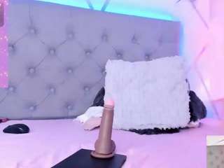 emmaaa-stoonee