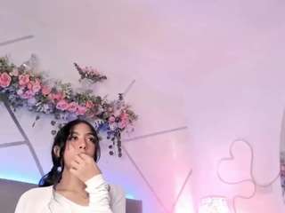 emmaaa-stoonee