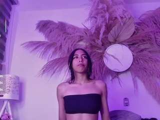 emmaaa-stoonee
