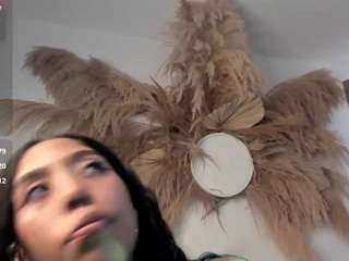 EMMAAA-STOONEE
