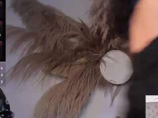 emmaaa-stoonee