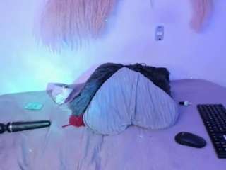 EMMAAA-STOONEE