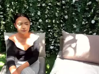 emmajudy's Live Sex Cam Show
