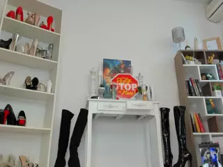 emmajudy's Live Sex Cam Show
