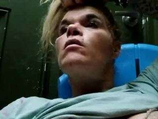 slut4uxo webcam model
