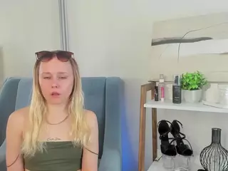 AislyGearing's Live Sex Cam Show