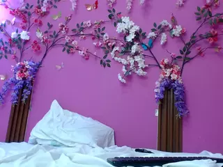 ELUPITABARBARA18's Live Sex Cam Show