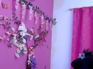 ELUPITABARBARA18's Live Sex Cam Show