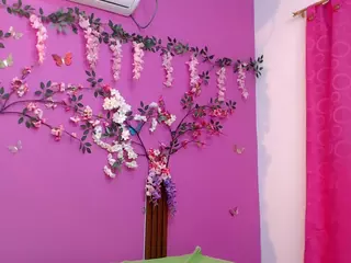 ELUPITABARBARA18's Live Sex Cam Show