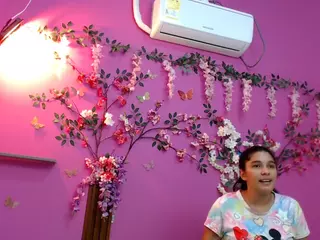 ELUPITABARBARA18's Live Sex Cam Show