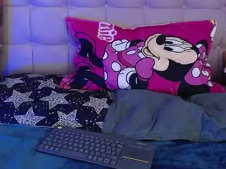 Marilyn-starx's Live Sex Cam Show