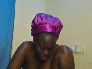 sweet-berry2 webcam model