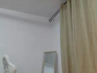 EmilyXJames's Live Sex Cam Show