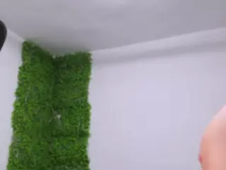 EmilyXJames's Live Sex Cam Show