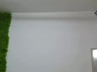 EmilyXJames's Live Sex Cam Show