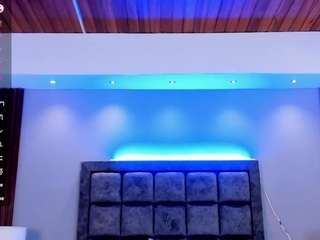 chlloe-lee webcam
