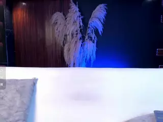 Chlloe-Lee's Live Sex Cam Show