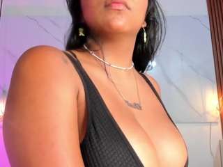 isabella-zc webcam model