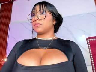 isabella-zc Live Webcam on CamSoda