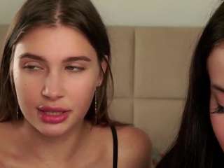 Mari and Nelly