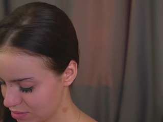 Live webcam model leilagladish on Soda Cams