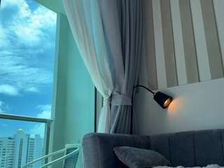 lisagreenway webcam model