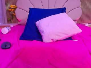 natasha-l live webcam show