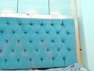  pocahontas-pow chat room