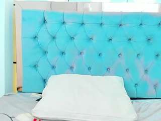 pocahontas-pow webcam