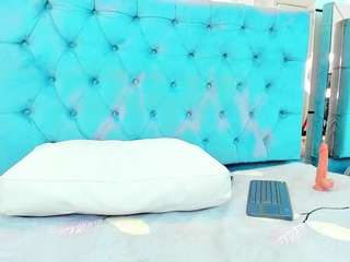 pocahontas-pow webcam