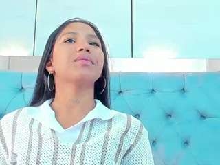 pocahontas-pow live cam profile