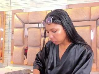 Acest model este live acum. pocahontas-pow