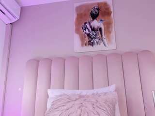 charlottedupontt live cam profile