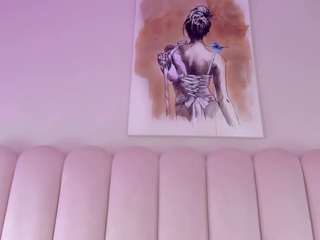 charlottedupontt's CamSoda show and profile