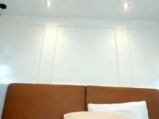 CharlotteDupontt live cam preview